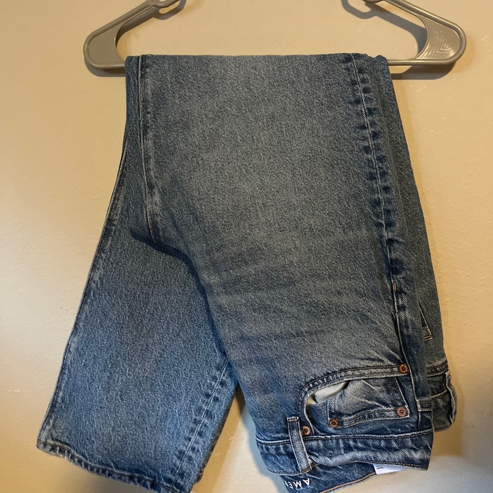 American Eagle Super High Rise Ankle Straight Jeans